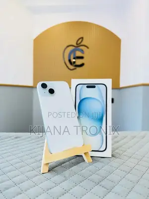 New Apple iPhone 15 128 GB Blue