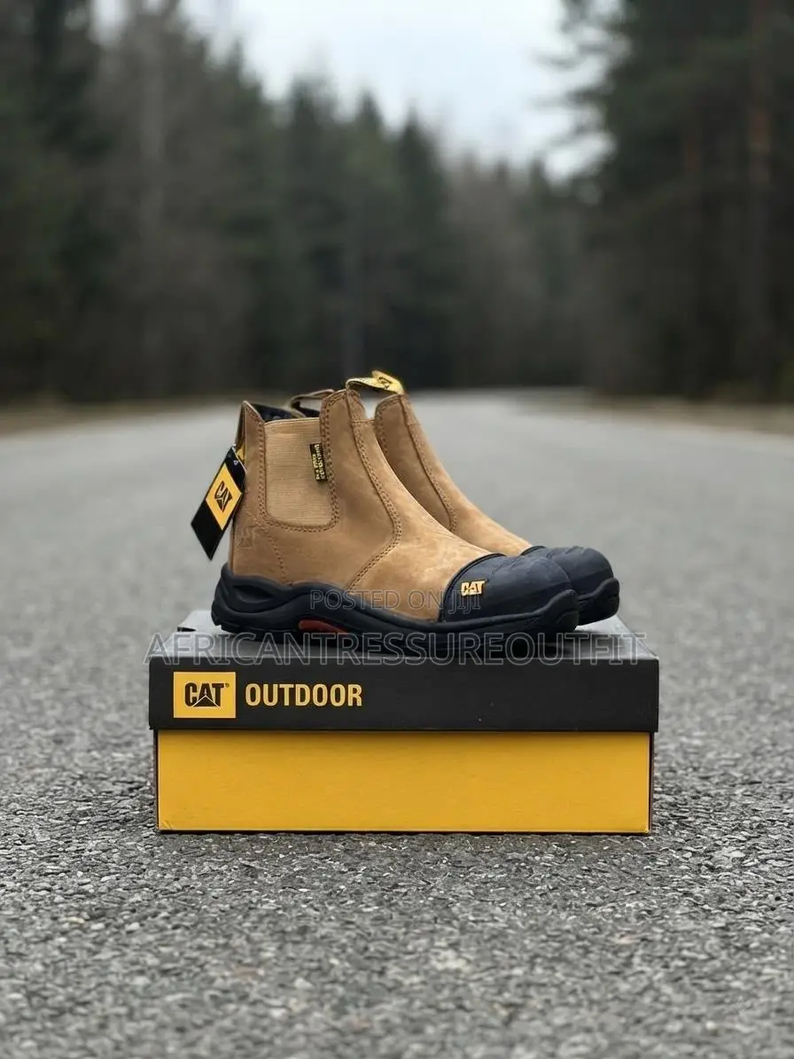 Cat Steel Toe Leather Slip-on Safety Boots Available