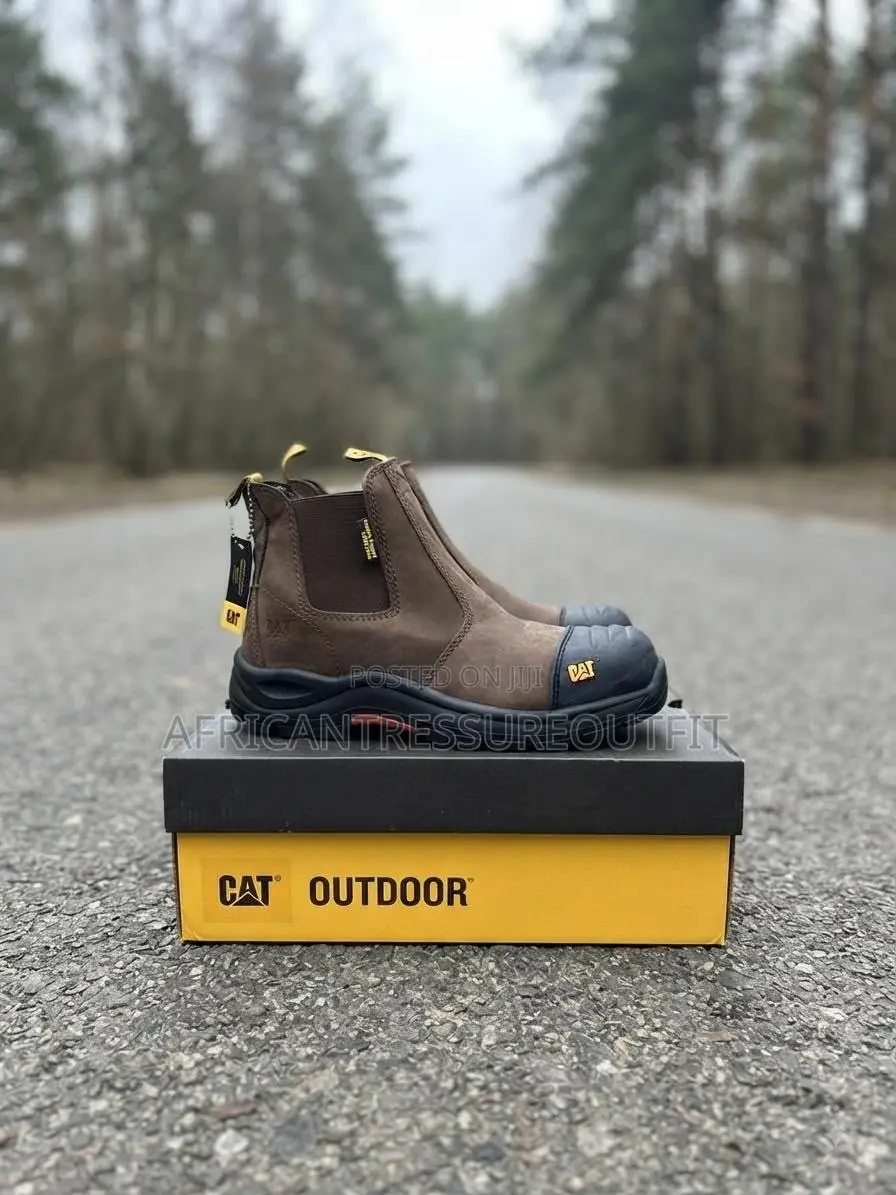 Cat Steel Toe Leather Slip-on Safety Boots Available