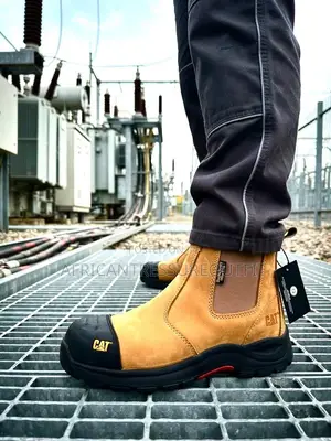 Cat Steel Toe Leather Slip-on Safety Boots Available