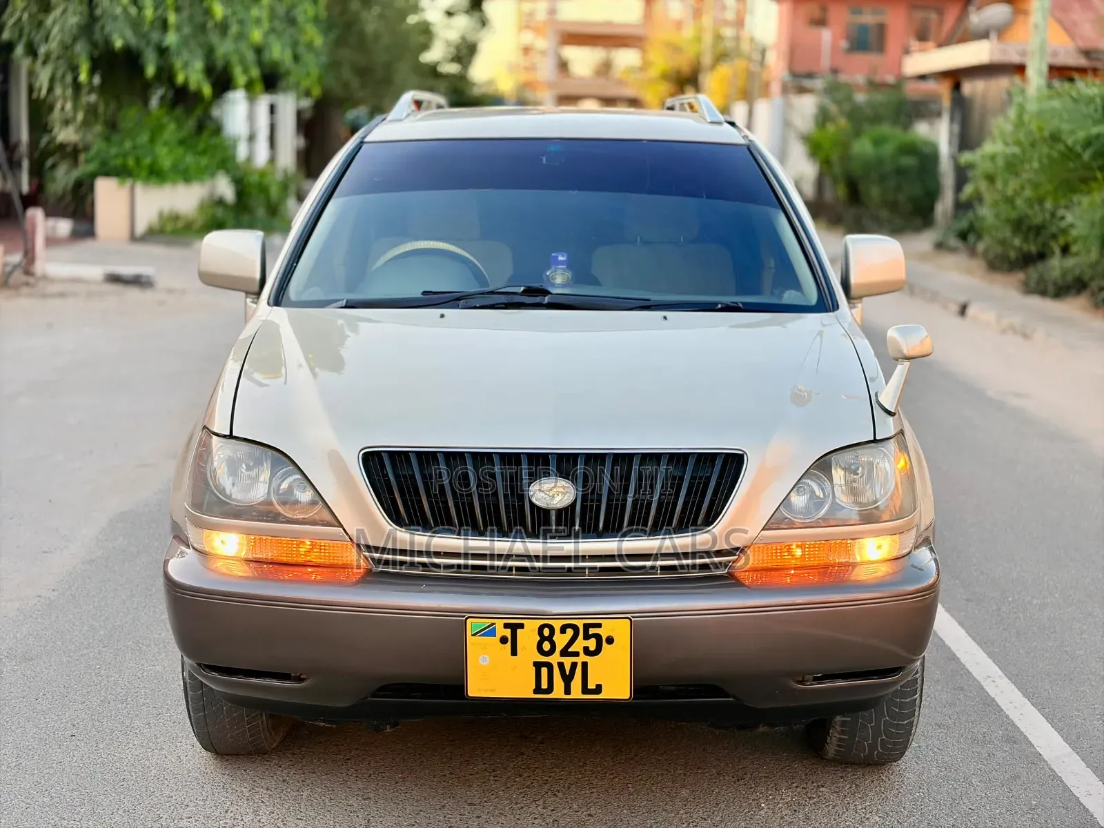 Toyota Harrier 2002 Silver