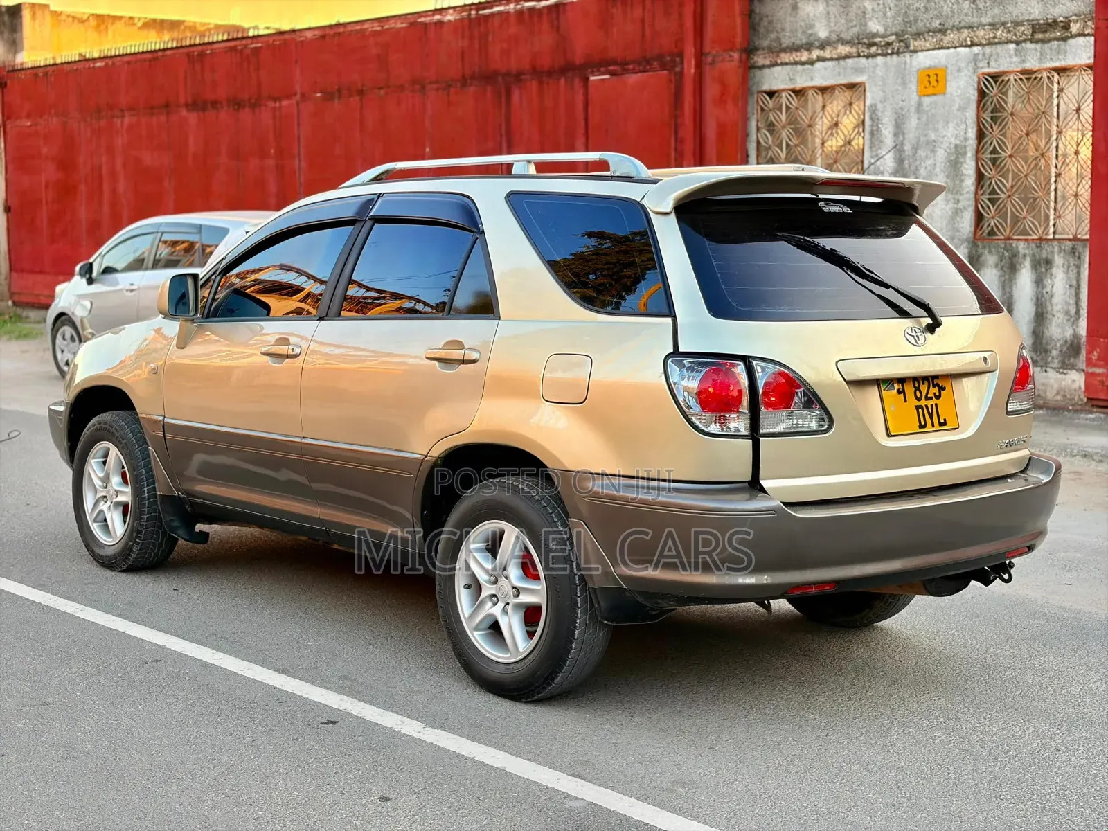 Toyota Harrier 2002 Silver