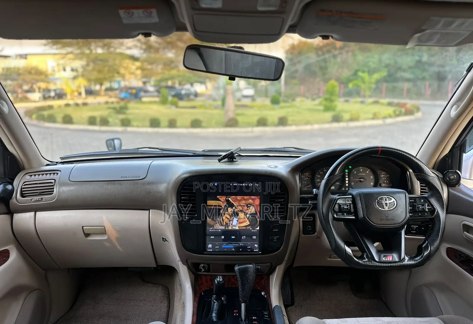 Toyota Land Cruiser 1999 Silver