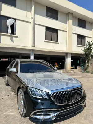 Mercedes-Benz E200 2017 Black