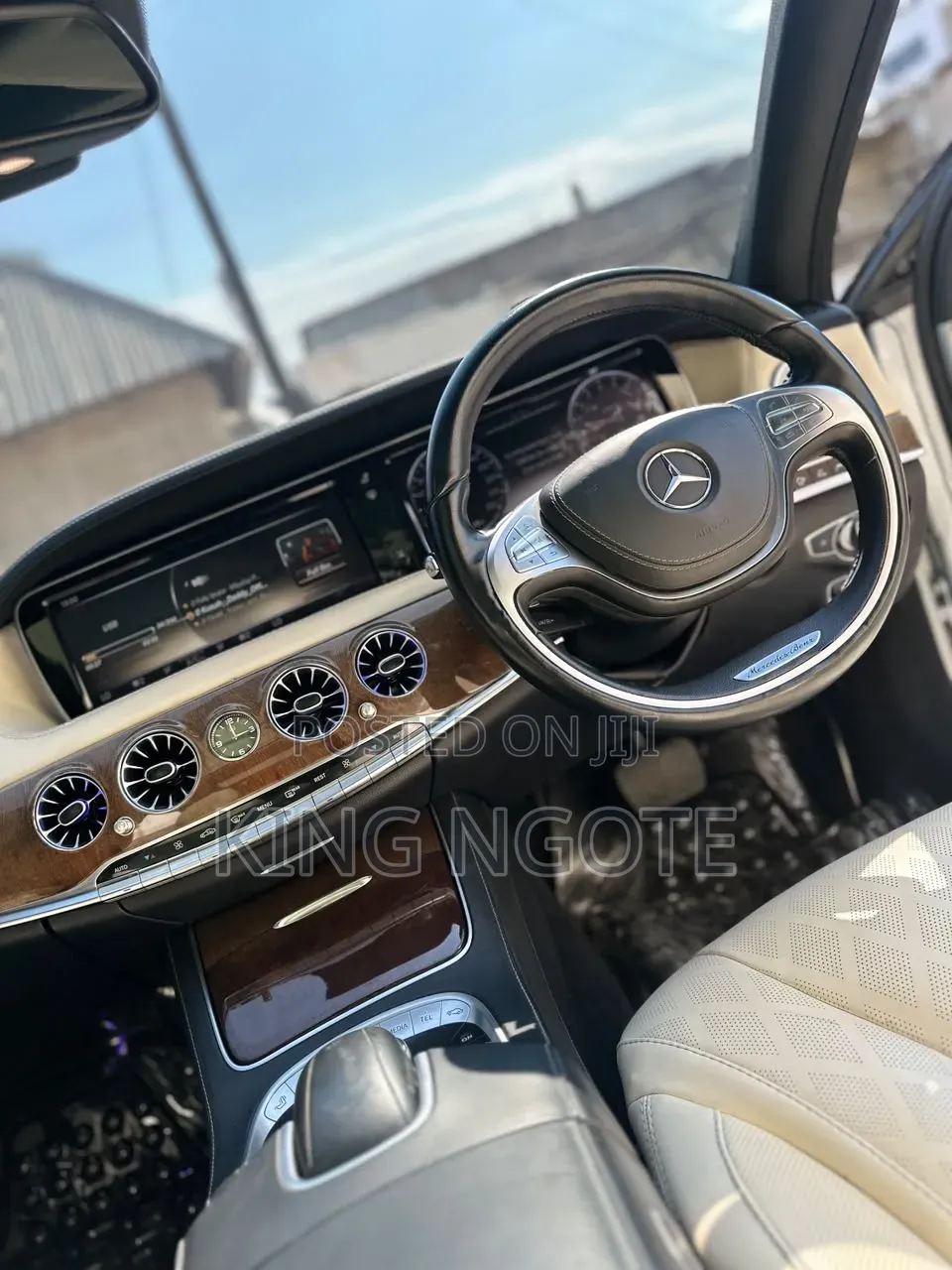 Mercedes-Benz E200 2017 Black
