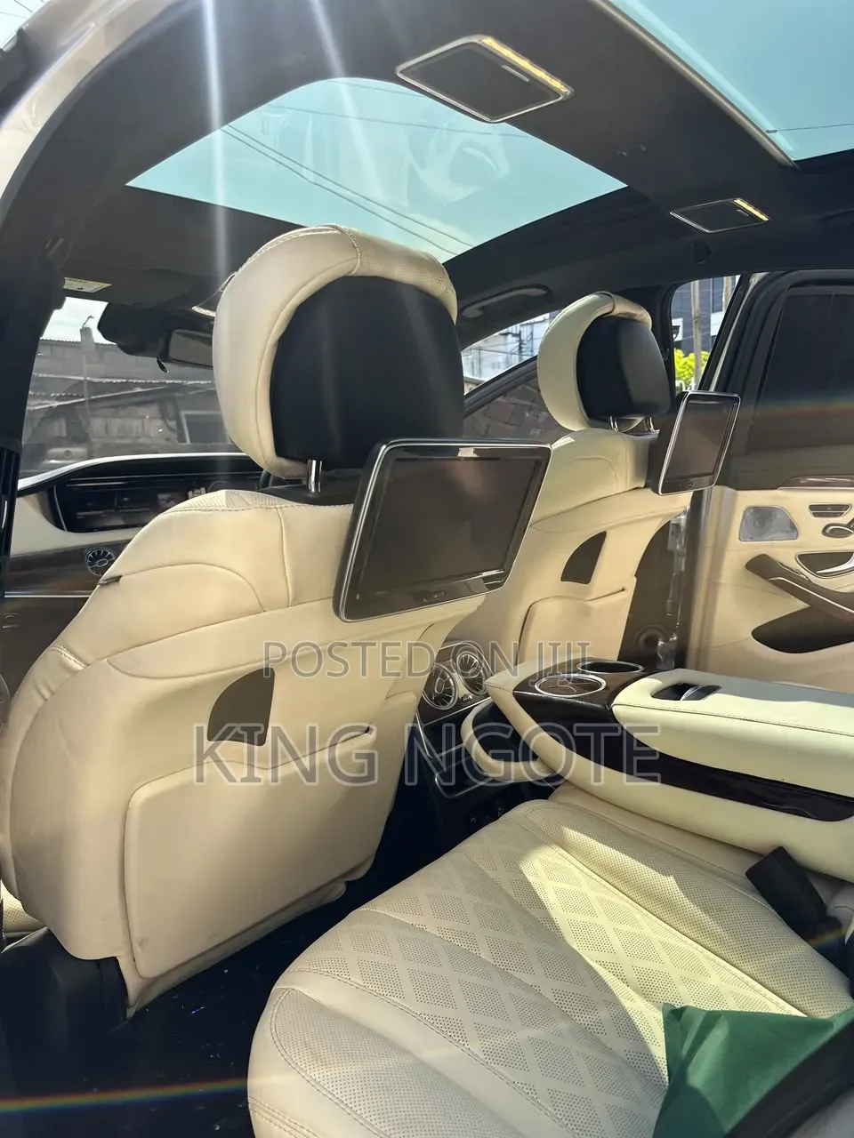 Mercedes-Benz E200 2017 Black