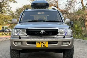 Toyota Land Cruiser 1999 Silver
