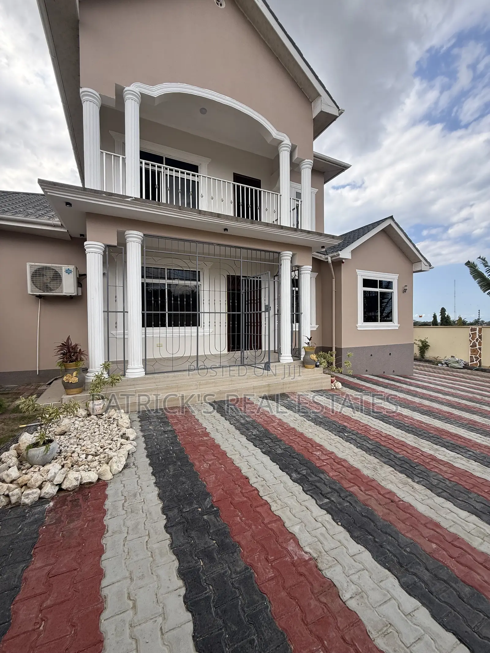 5bdrm House in Patrick’S Real, Dar es Salaam for rent