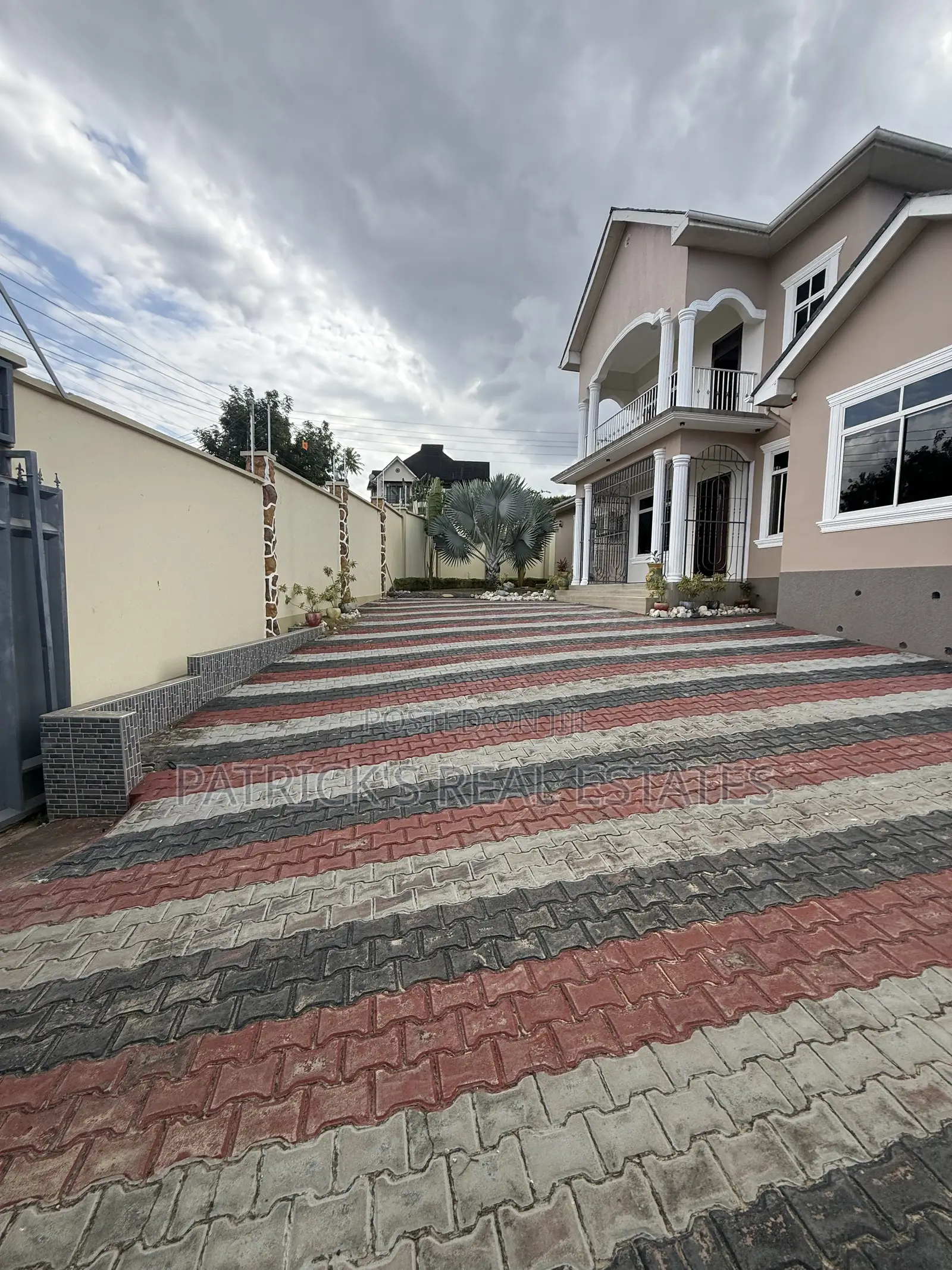 5bdrm House in Patrick’S Real, Dar es Salaam for rent