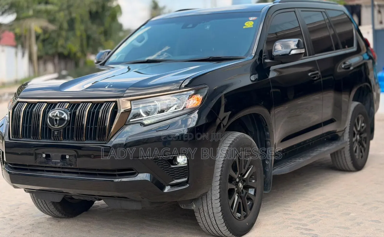 Toyota Land Cruiser Prado 2022 Black
