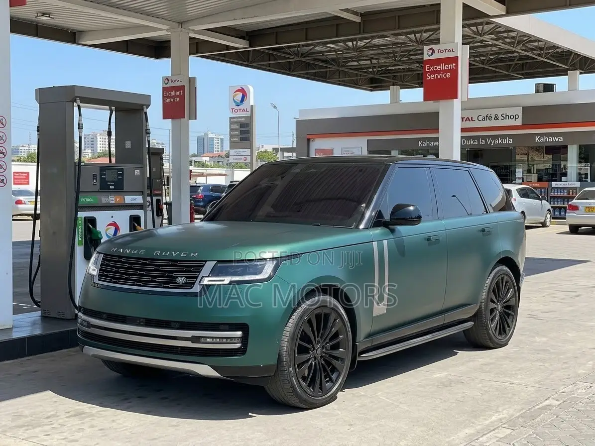 Land Rover Range Rover Vogue 2024 Green