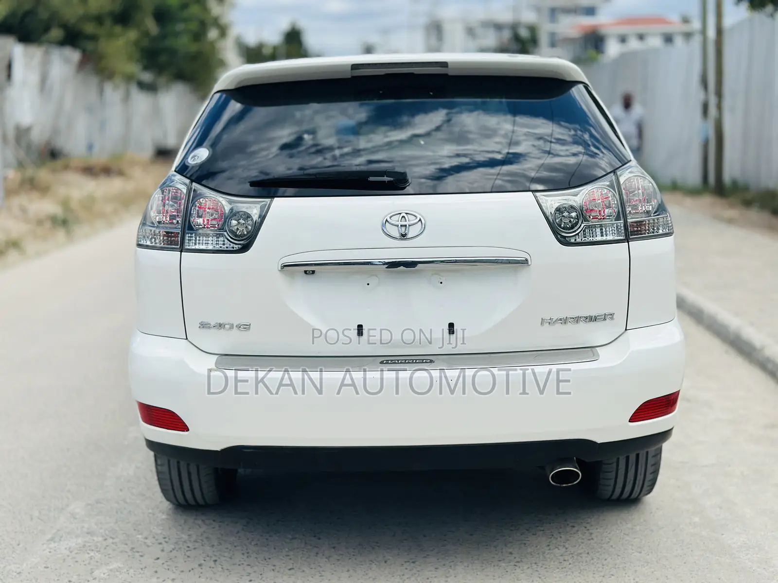 Toyota Harrier 2.4 2007 White