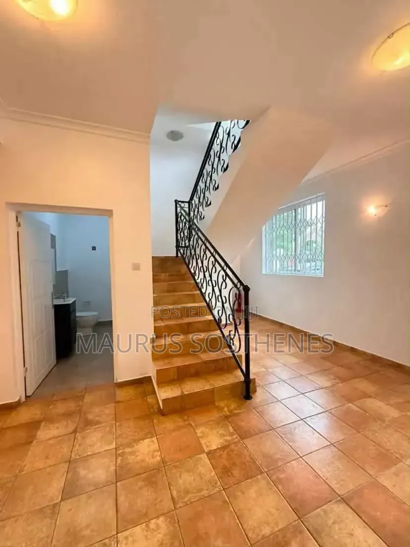Furnished 4bdrm Villa in Oyster Bay for rent