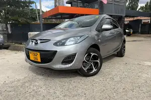 Mazda Demio 2014 Silver