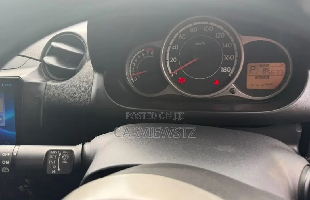Mazda Demio 2014 Silver