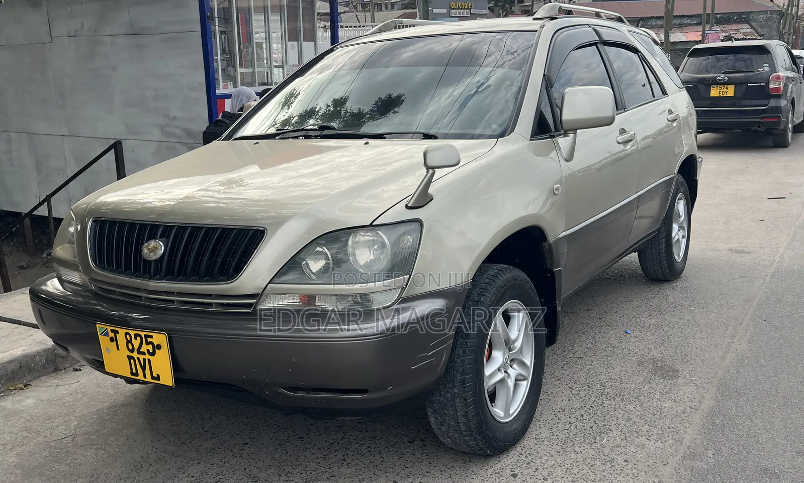 Toyota Harrier 2004 Silver