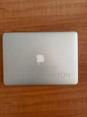 Laptop Apple MacBook Air 2010 4GB Intel Core 2 Duo SSD 256GB