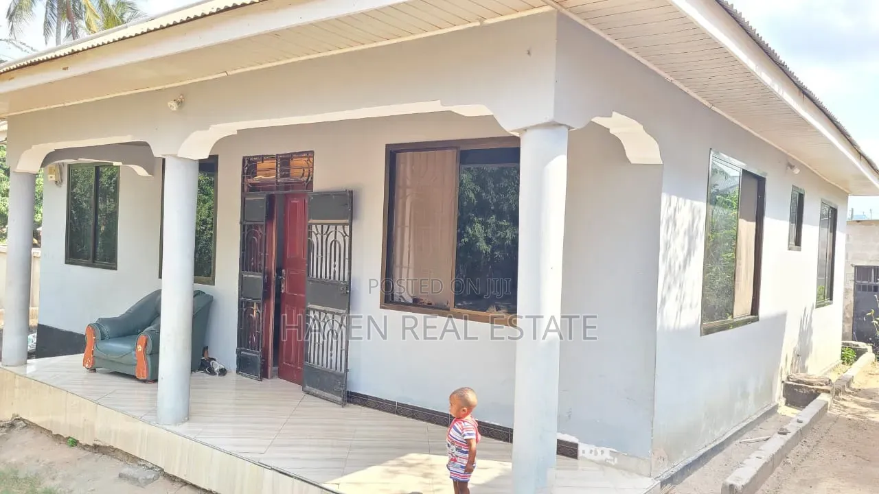 3bdrm House in Mbezi for sale