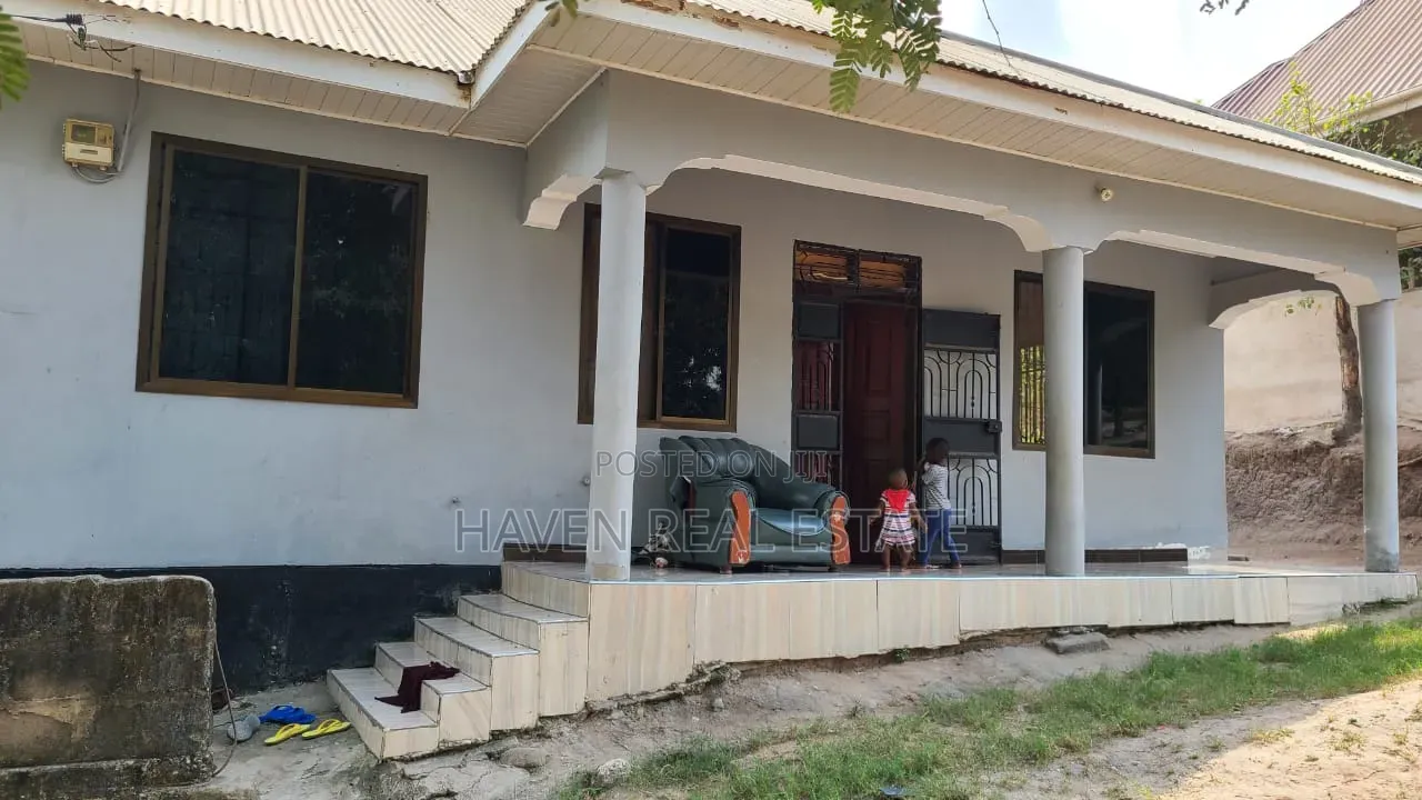 3bdrm House in Mbezi for sale