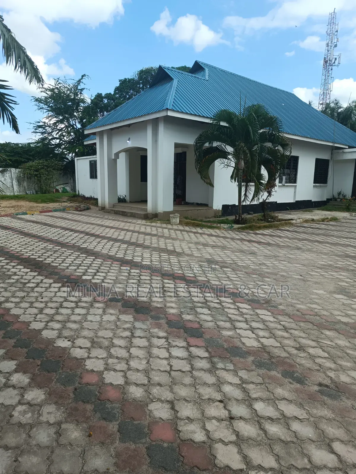6bdrm House in Mikocheni for sale