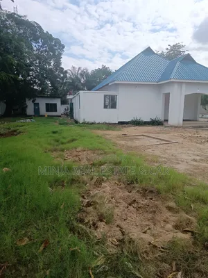 6bdrm House in Mikocheni for sale