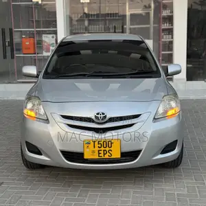 Toyota Belta 2008 Silver