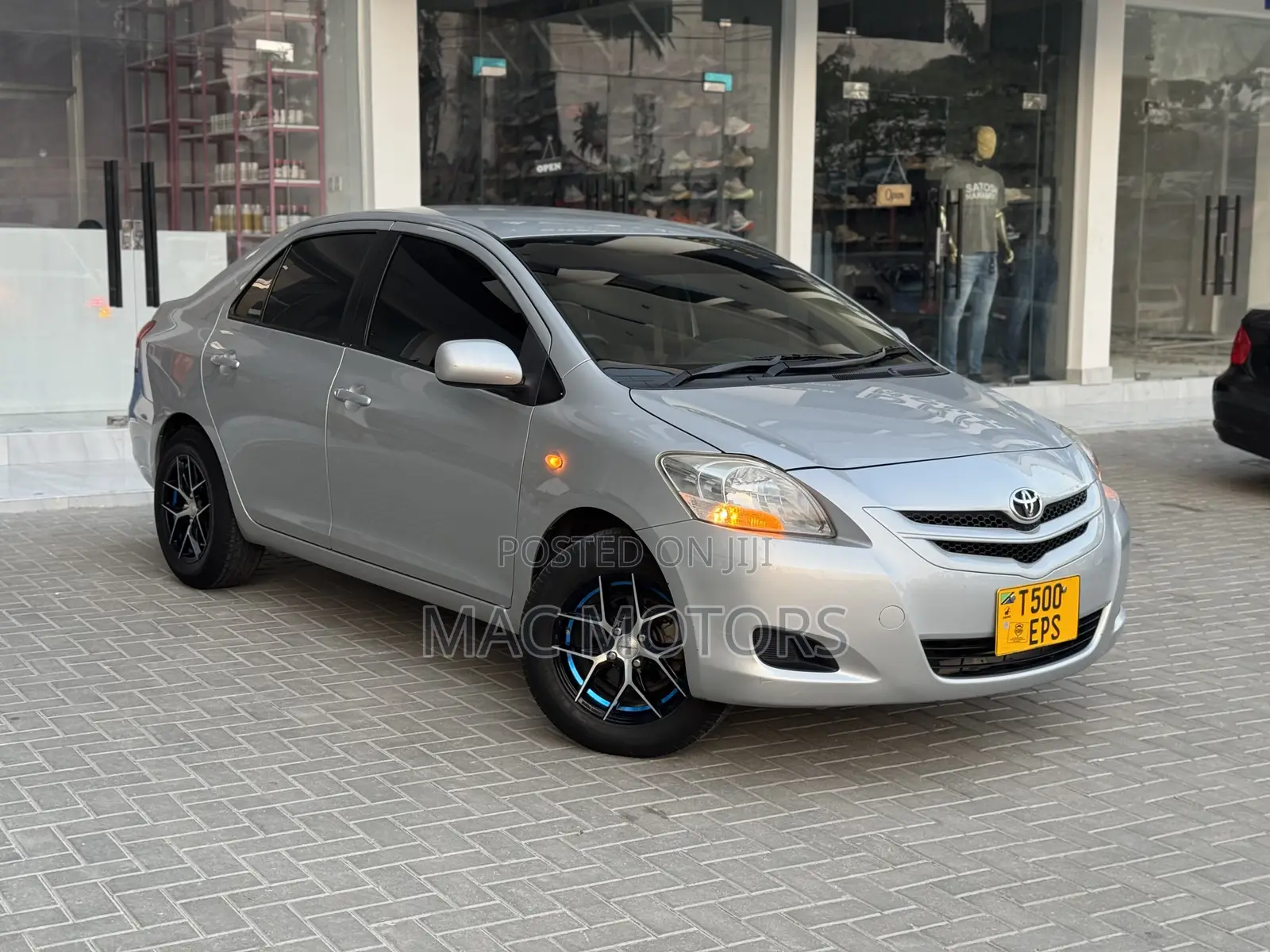 Toyota Belta 2008 Silver