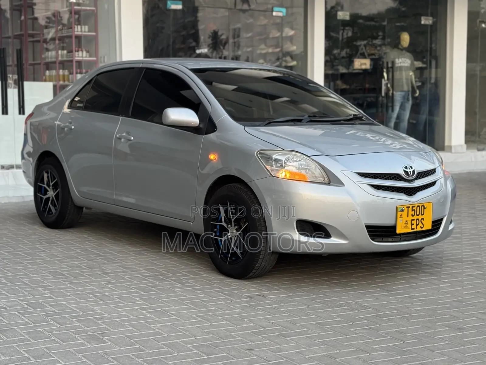 Toyota Belta 2008 Silver