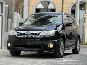Subaru Forester 2011 Black