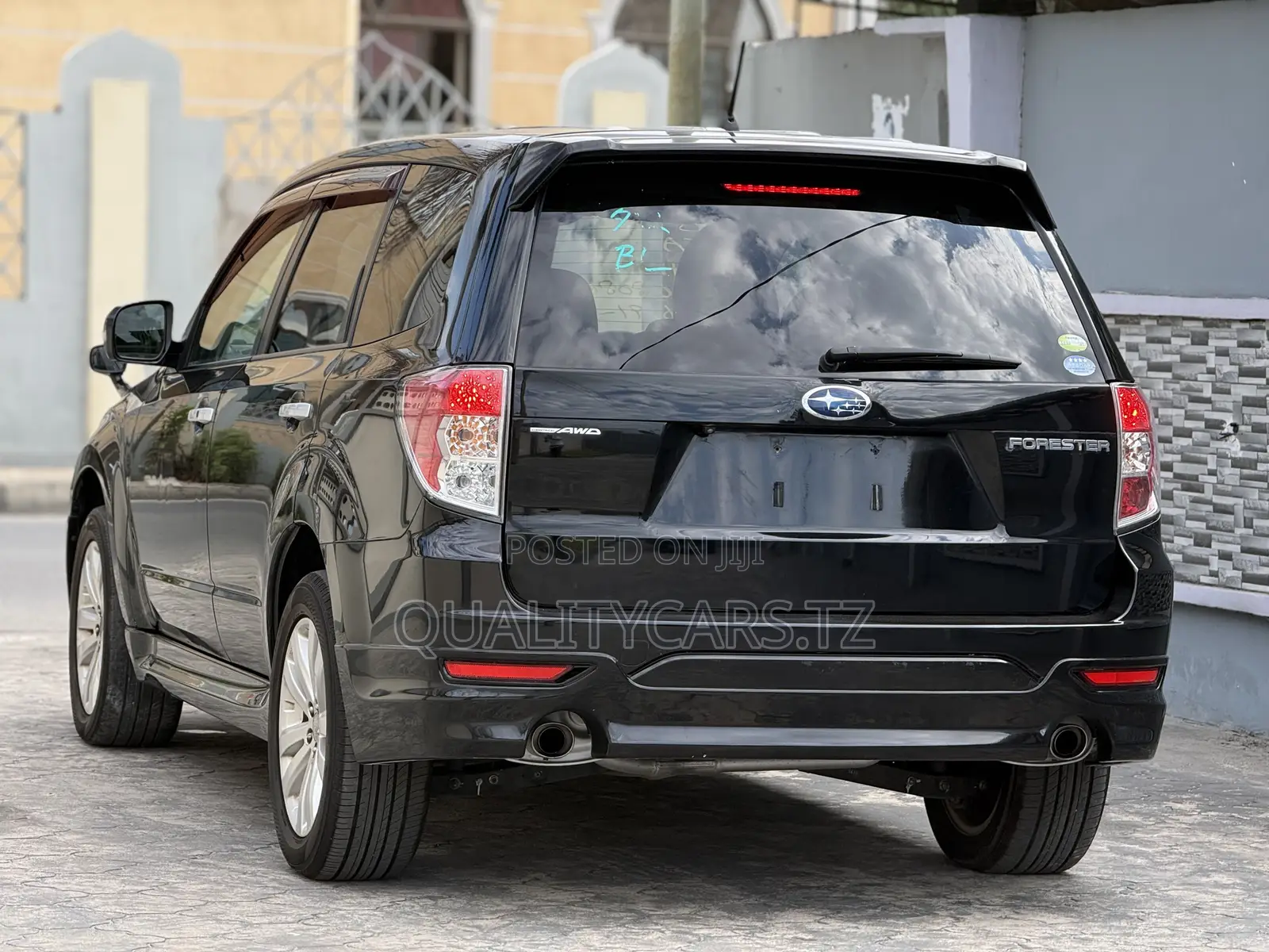 Subaru Forester 2011 Black