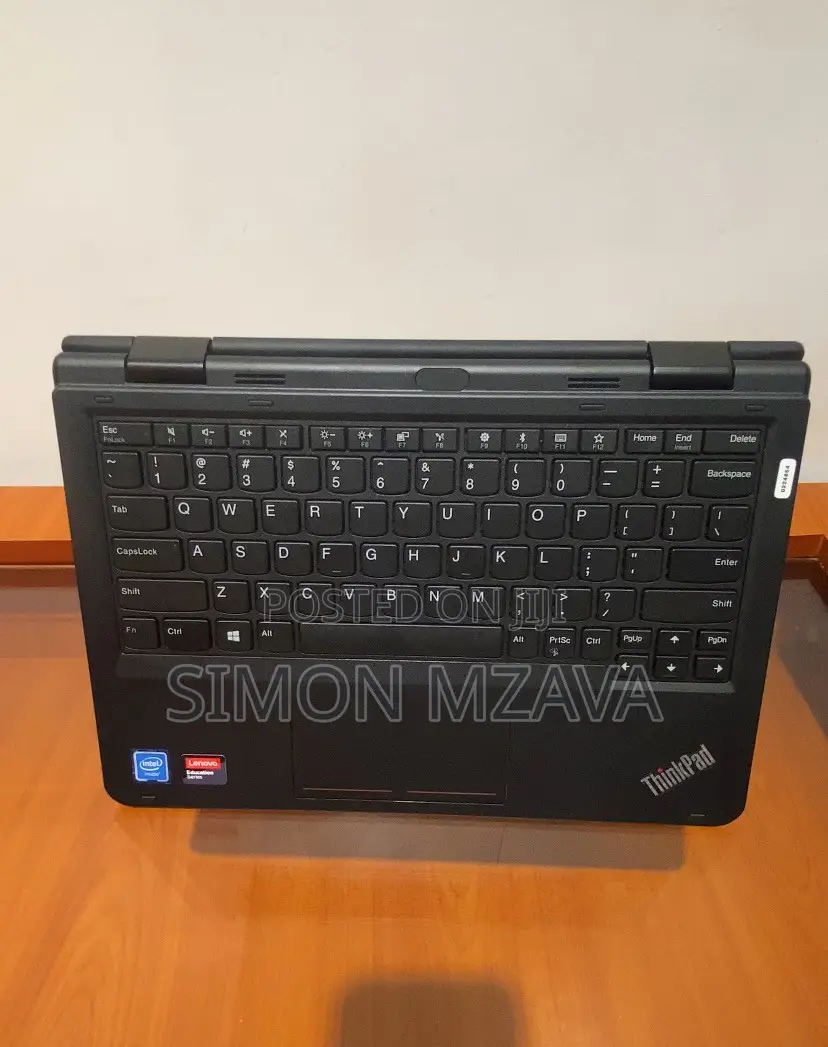 Laptop Lenovo Yoga 11e 8GB Intel SSD 128GB