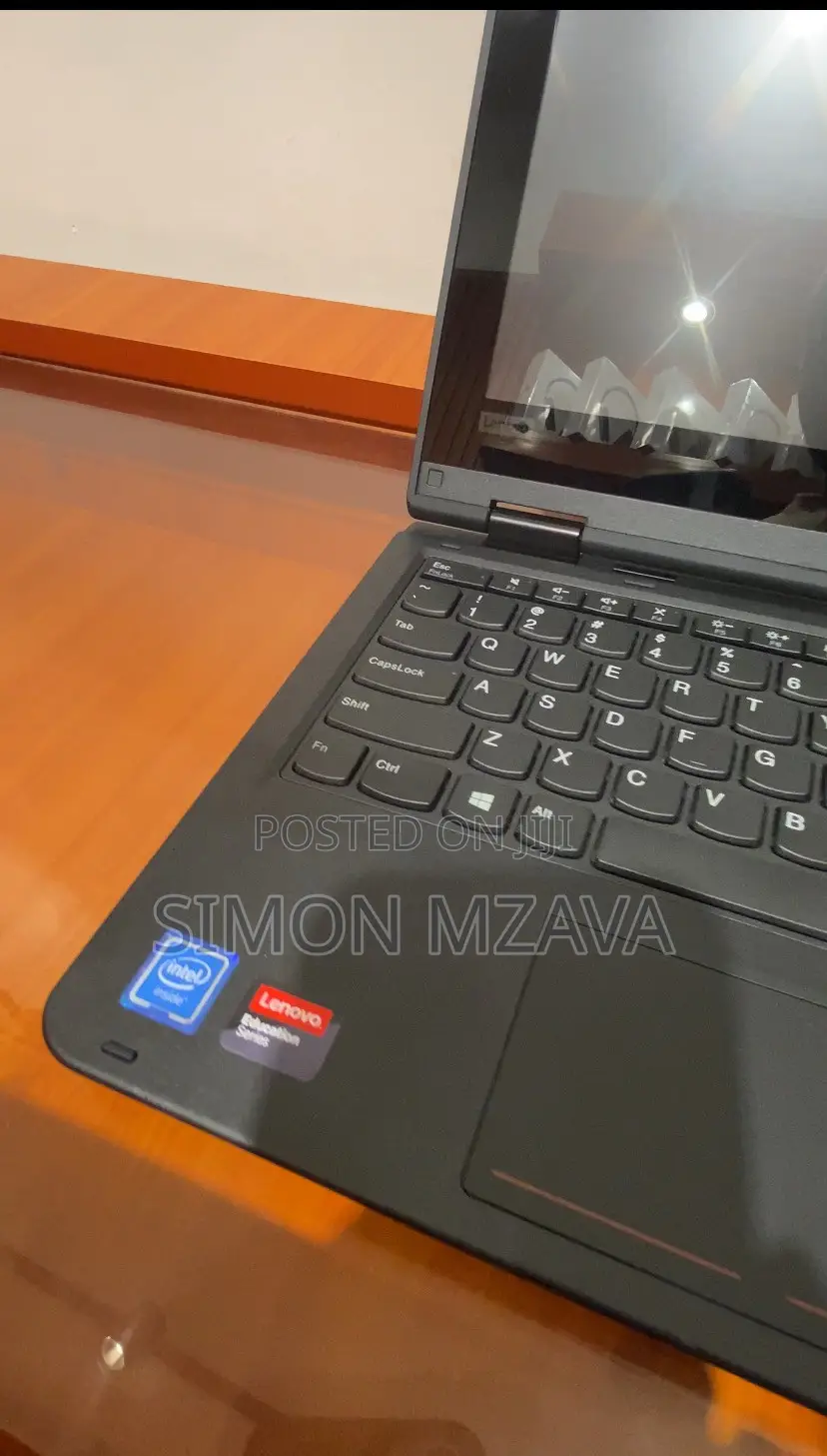 Laptop Lenovo Yoga 11e 8GB Intel SSD 128GB