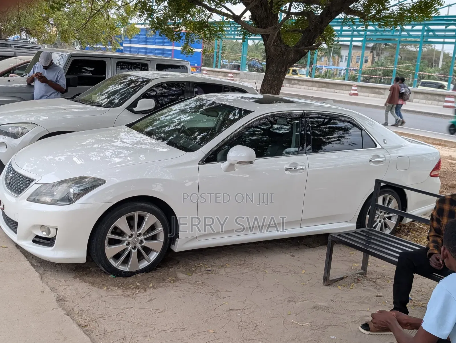 Toyota Crown 2009 White