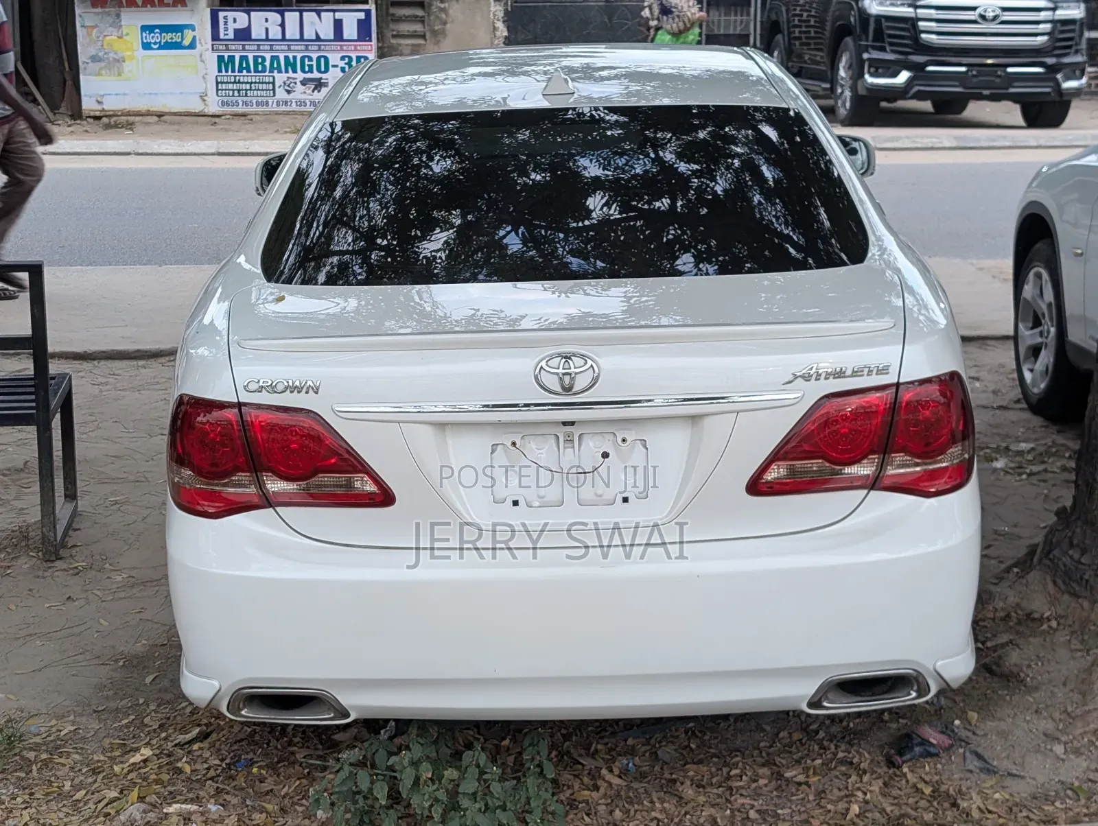 Toyota Crown 2009 White