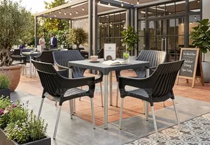 Set of 4 Chair Table