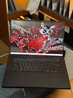 Laptop Asus ROG Zephyrus M16 16GB Intel Core i7 SSD 512GB