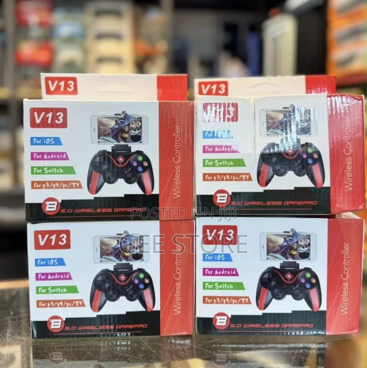 V13 Gaming Pad