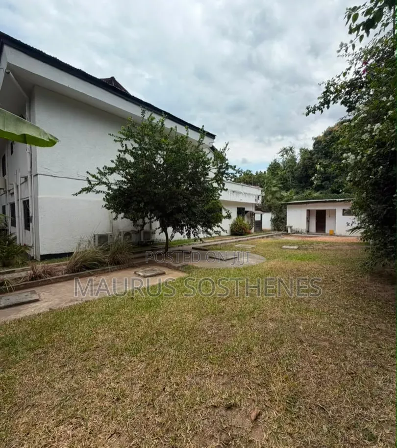 5bdrm House in Masaki for rent