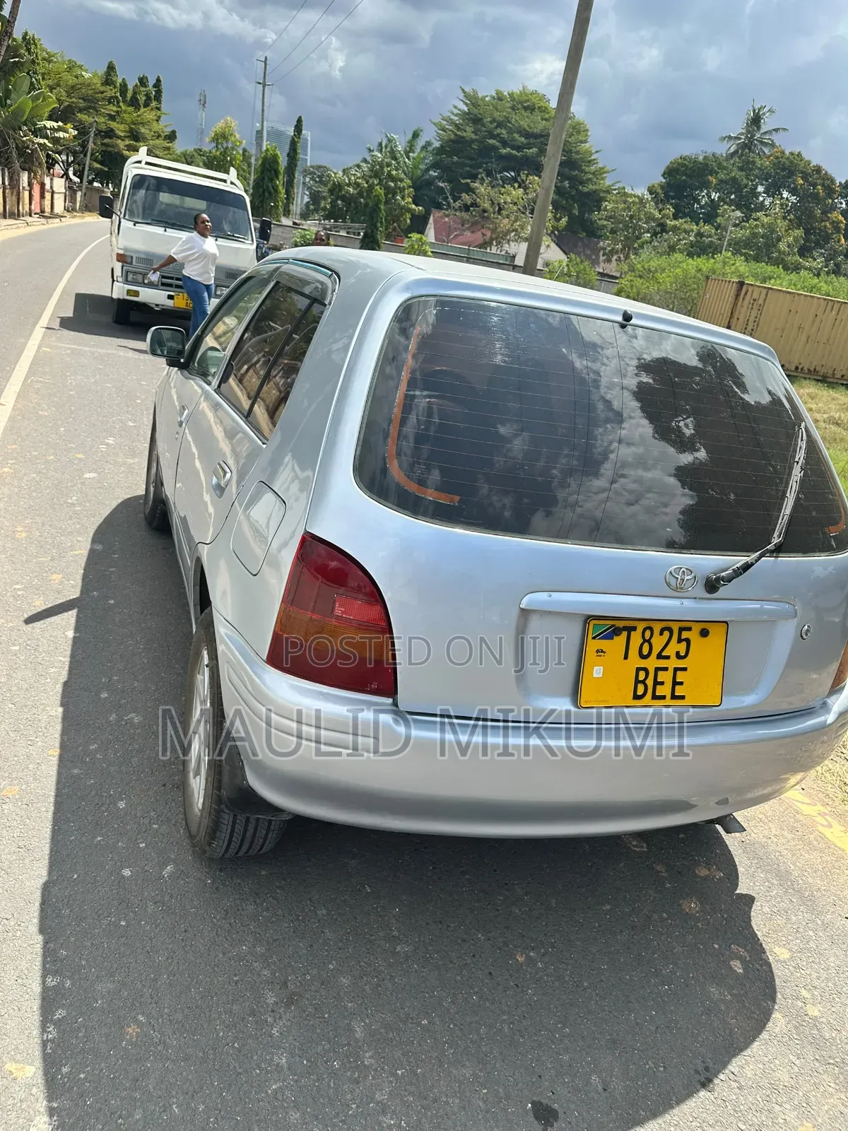 Toyota Starlet 2002 Silver