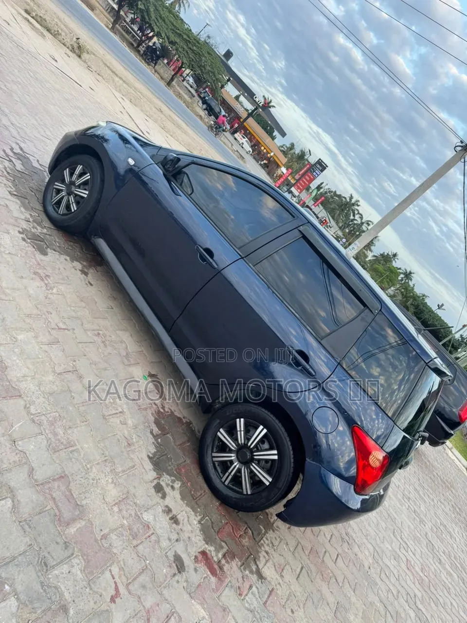 Toyota IST 2004 Blue