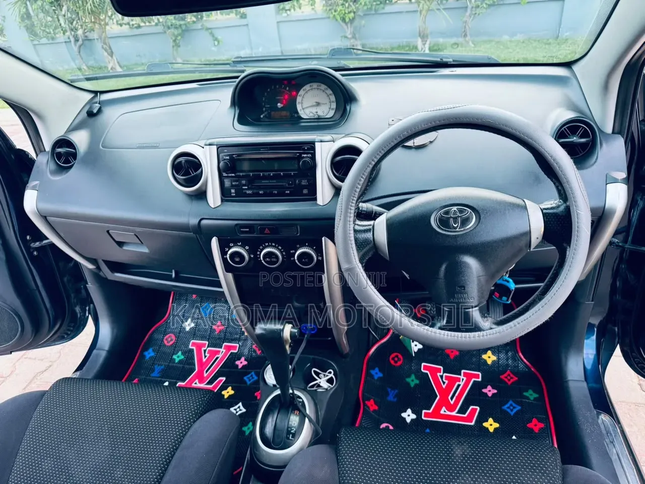 Toyota IST 2004 Blue