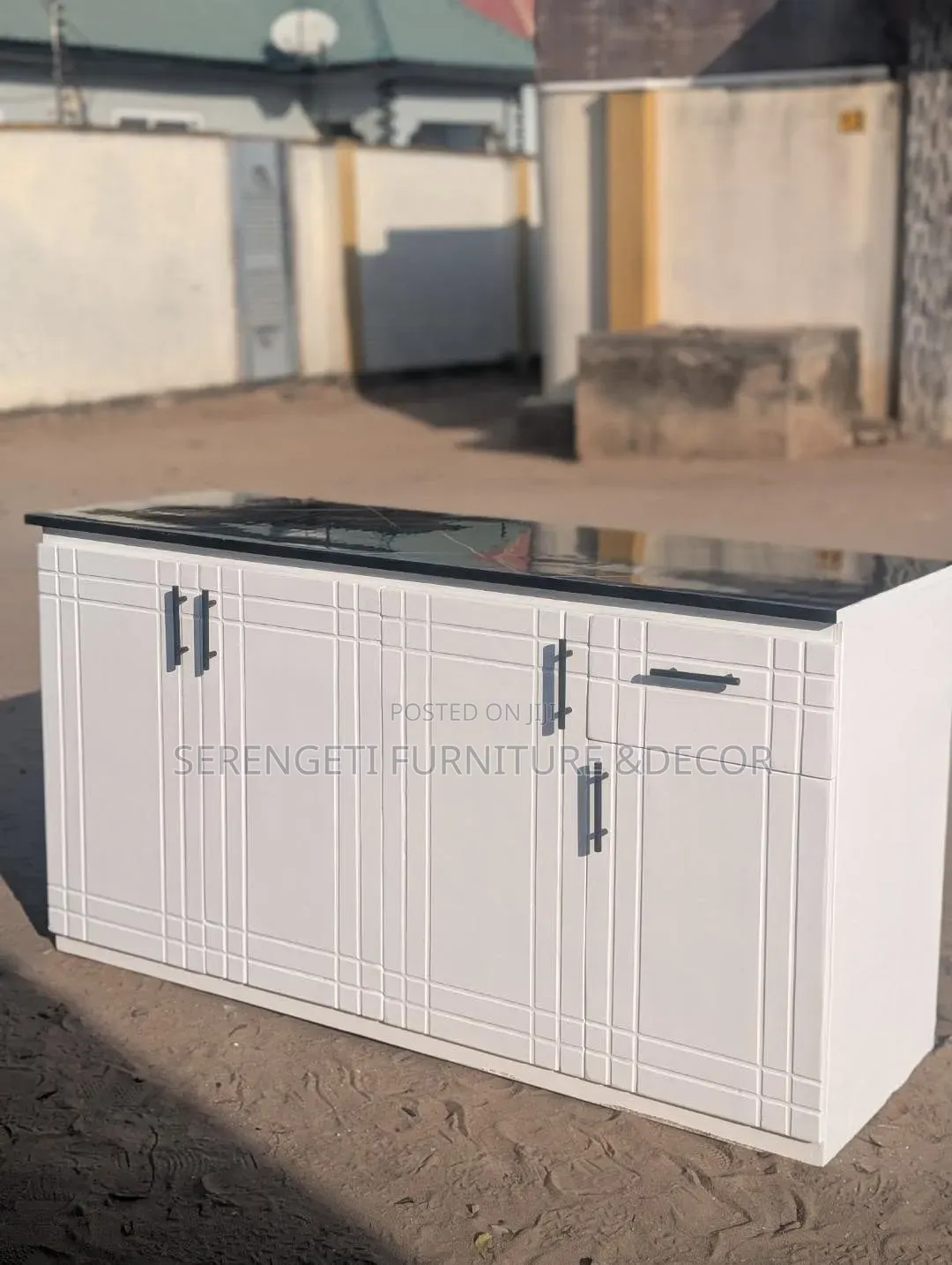 Simple Kitchen Kabinet