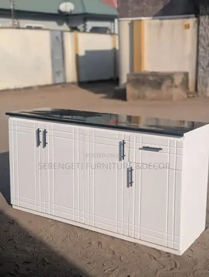 Simple Kitchen Kabinet