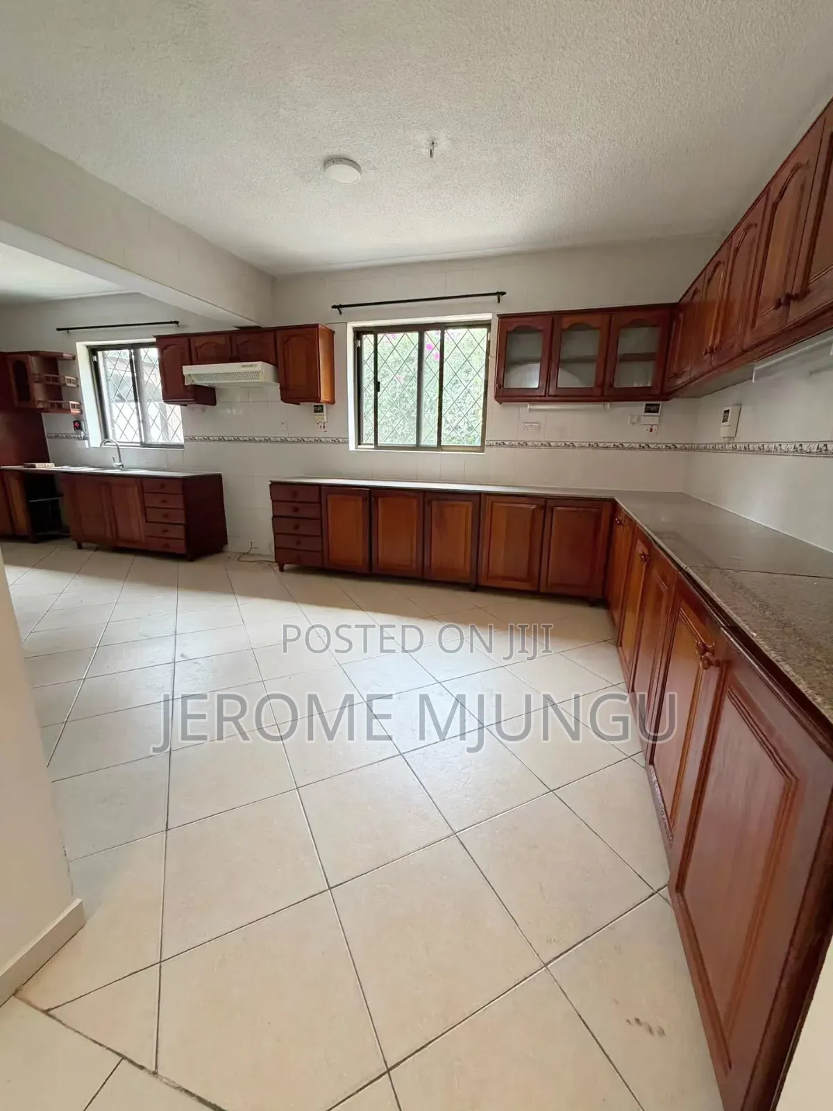 5bdrm House in Masaki for rent