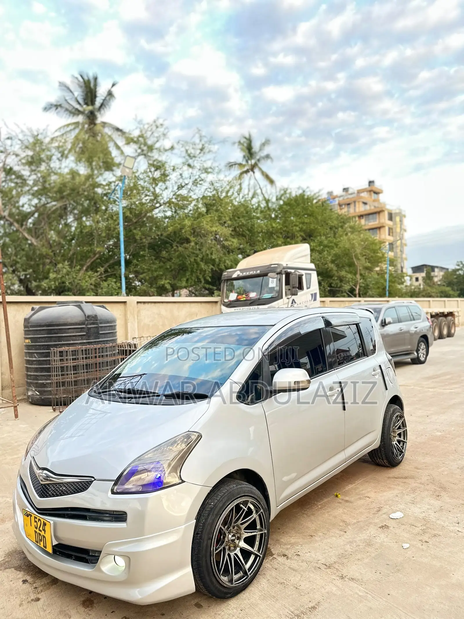 Toyota Ractis 1.5 AWD 2006 Silver