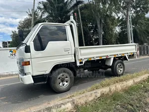 Toyota Dyana