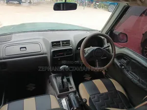 Suzuki Escudo 1998 Green