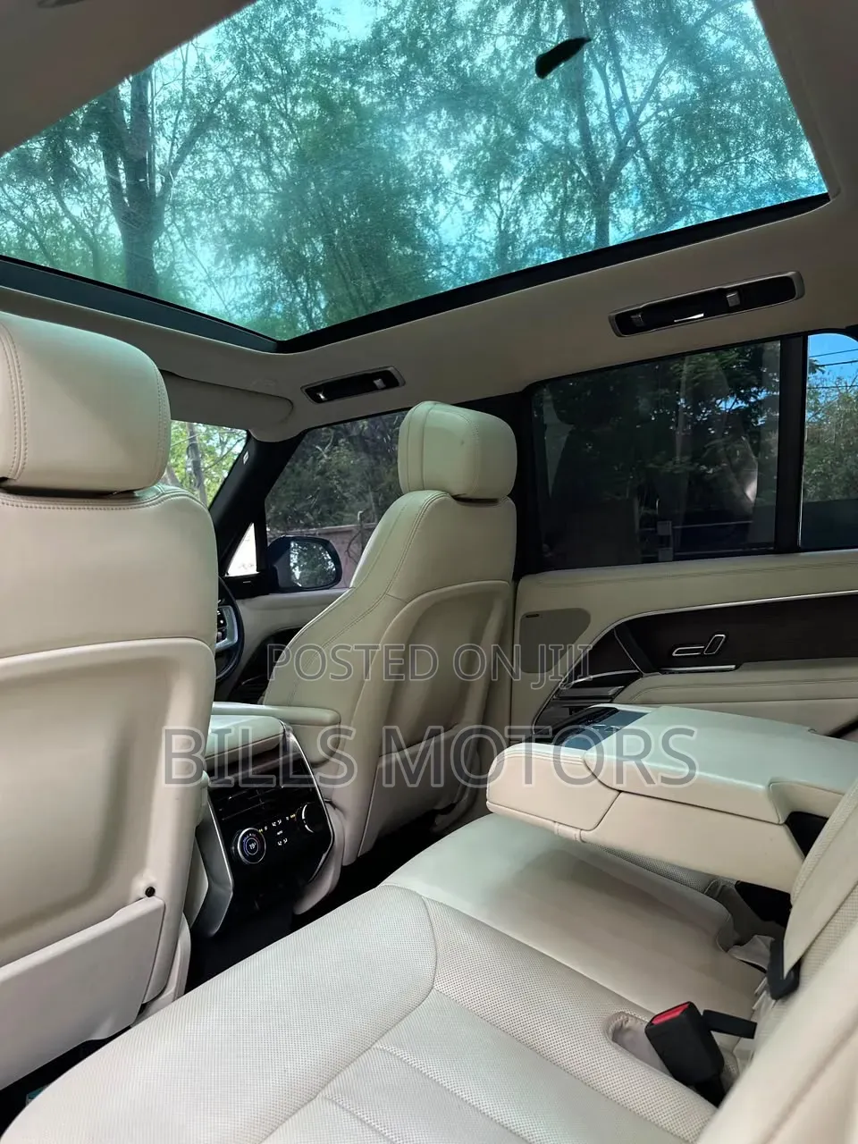 Land Rover Range Rover 2024 Green