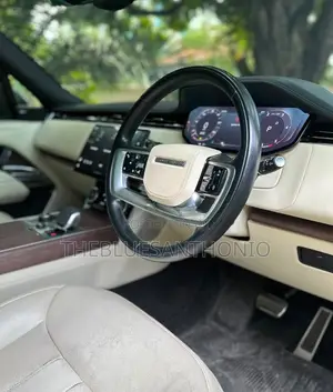 Land Rover Range Rover Vogue 2024 Green