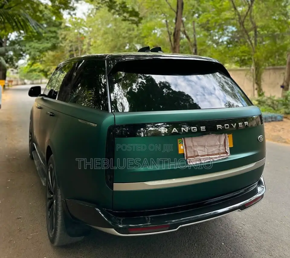 Land Rover Range Rover Vogue 2024 Green